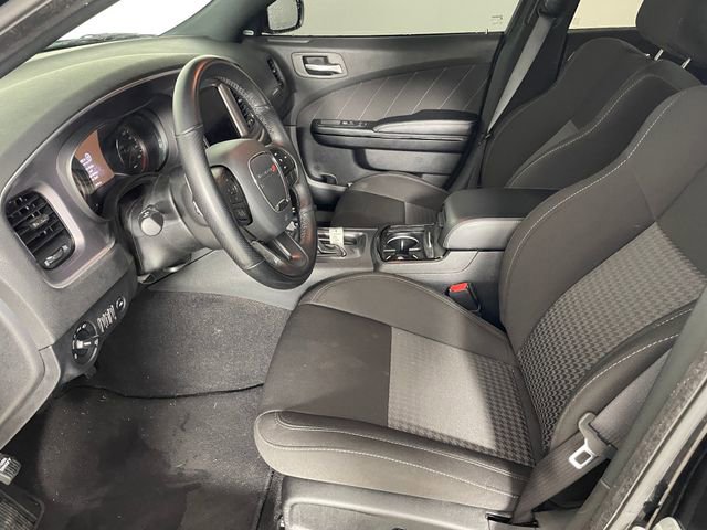 Used 2020 Dodge Charger R/T w/ Blacktop Package image 2