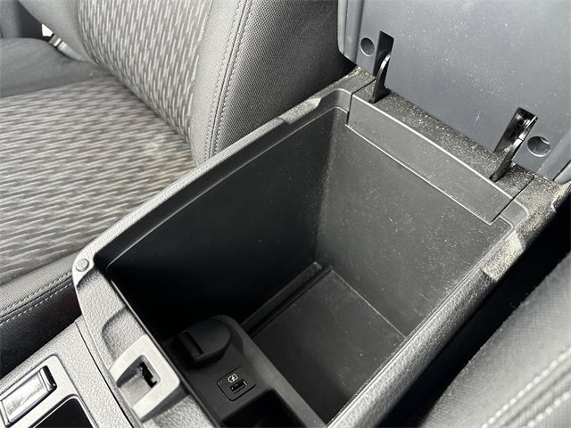 Used 2020 Nissan Rogue SV image 26