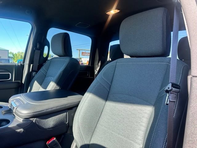 Used 2025 RAM 2500 Big Horn AWD/4WD image 21