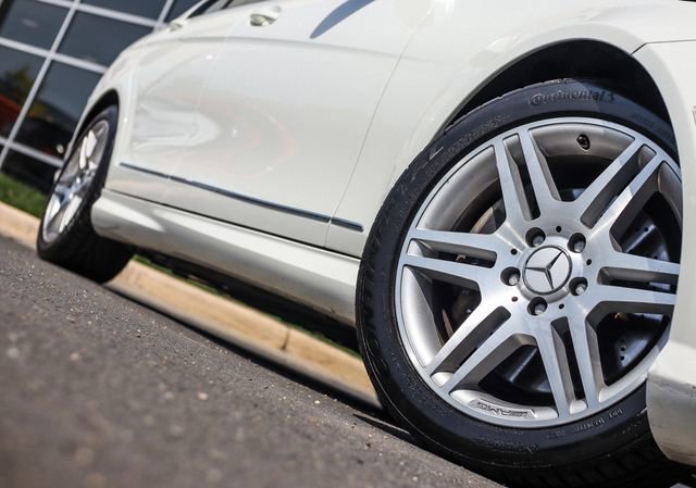 Used 2009 Mercedes-Benz C 350 Sport image 16