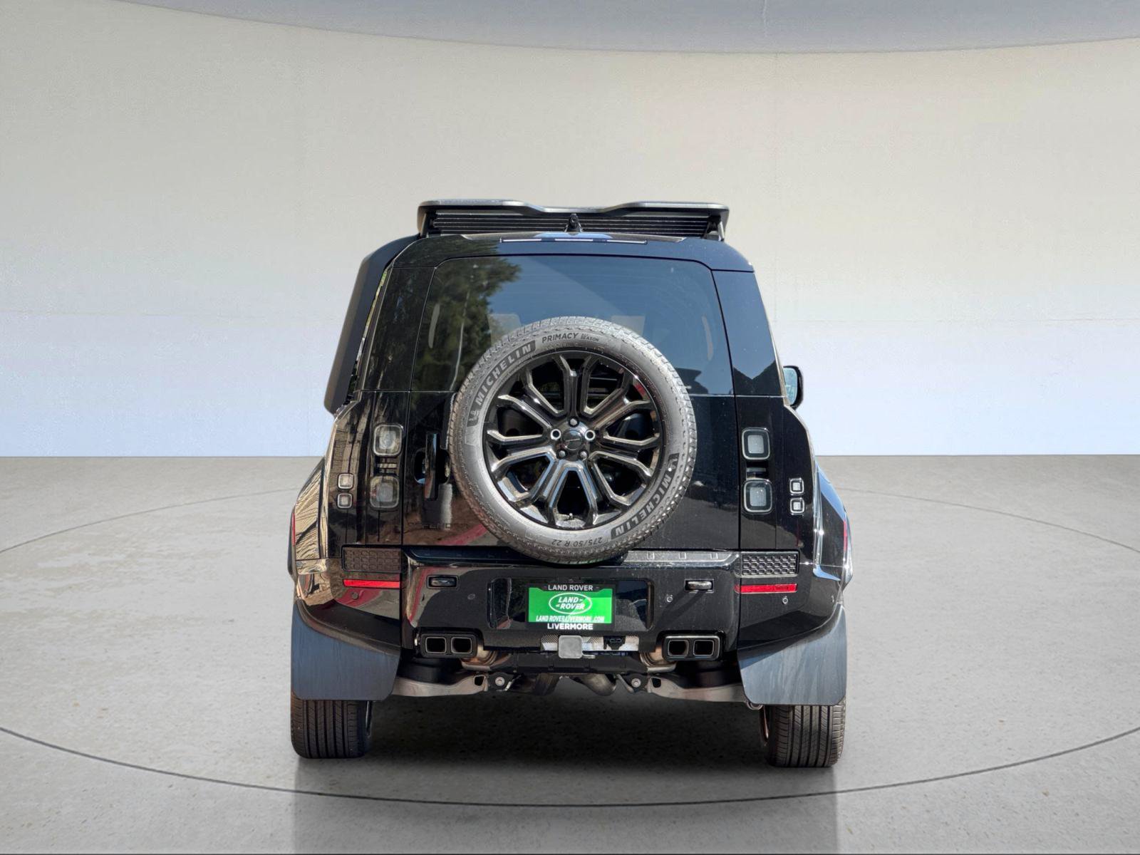 New 2026 Land Rover Defender 110 OCTA AWD/4WD image 5