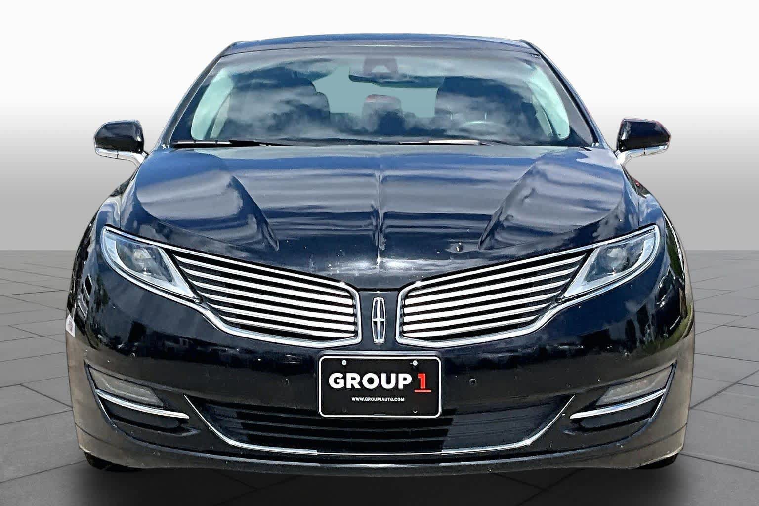 Used 2016 Lincoln MKZ AWD w/ Equipment Group 300A Reserve image 4