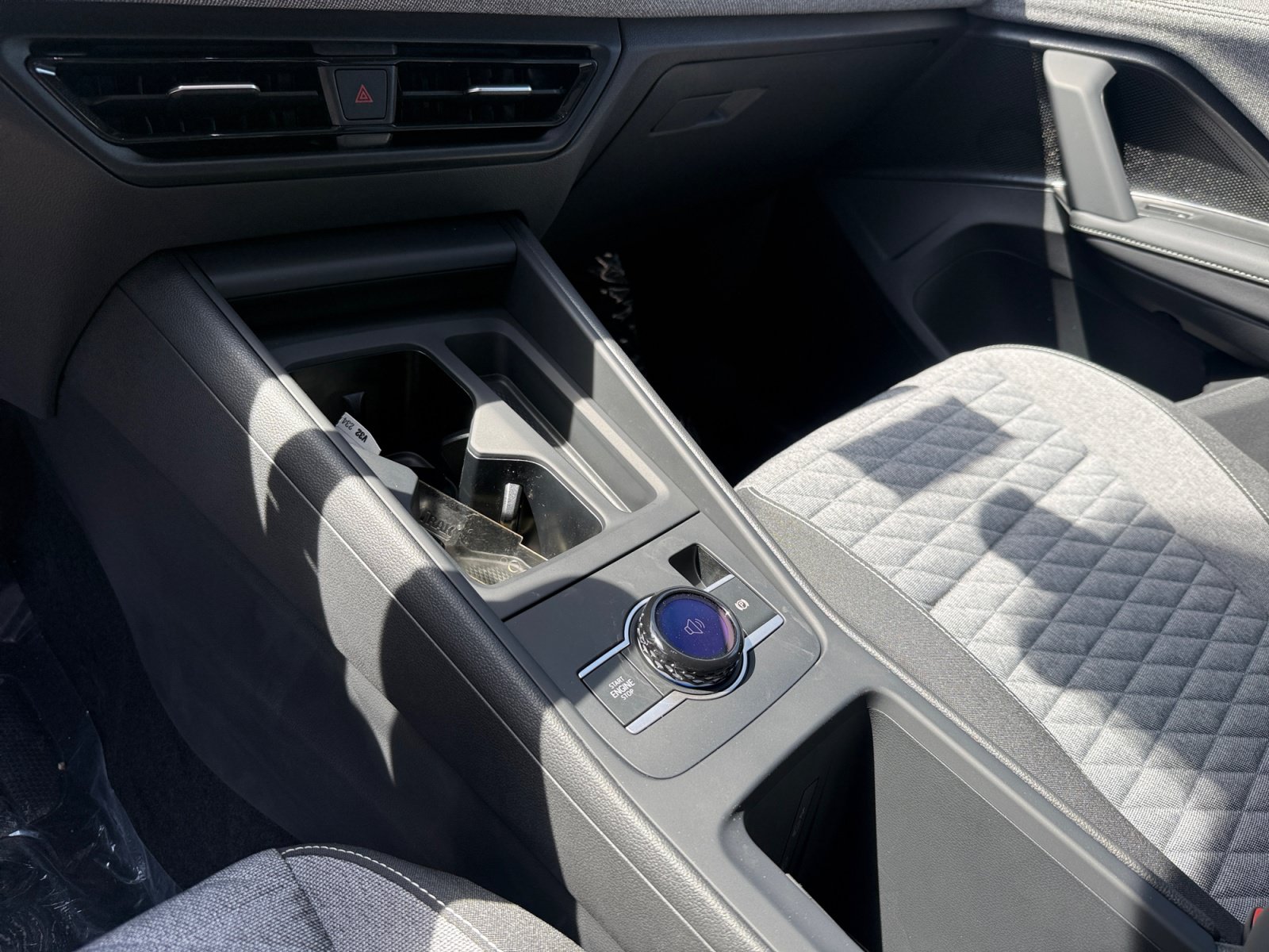 New 2026 Volkswagen Tiguan S FWD image 13