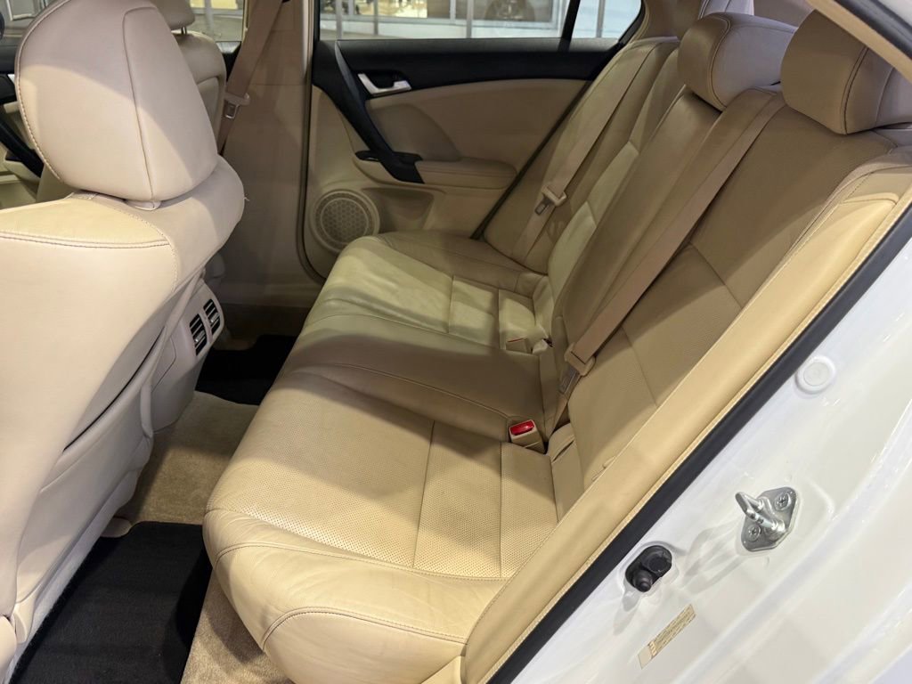 Used 2013 Acura TSX Sedan image 35