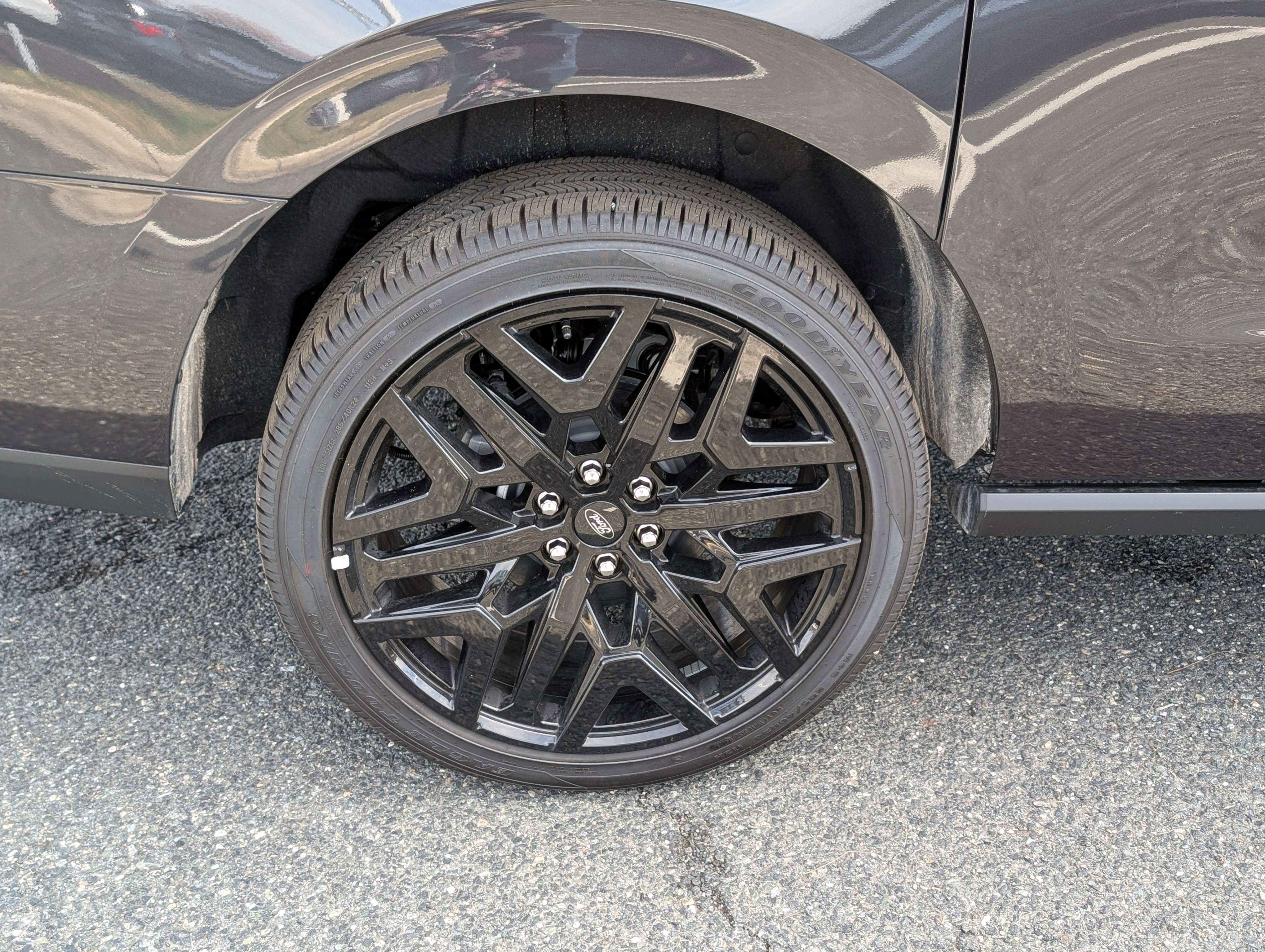 New 2026 Ford Expedition Max Platinum w/ Stealth Performance Package image 5