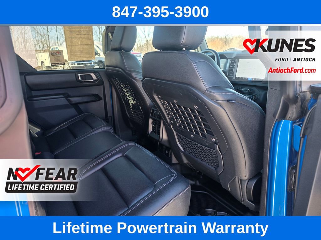 Used 2025 Ford Bronco Badlands image 27