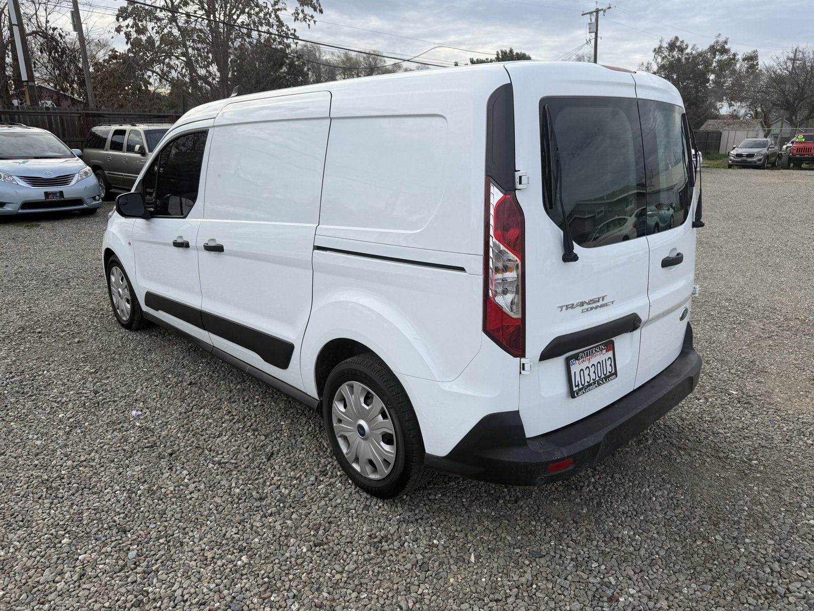 Used 2022 Ford Transit Connect XLT image 4