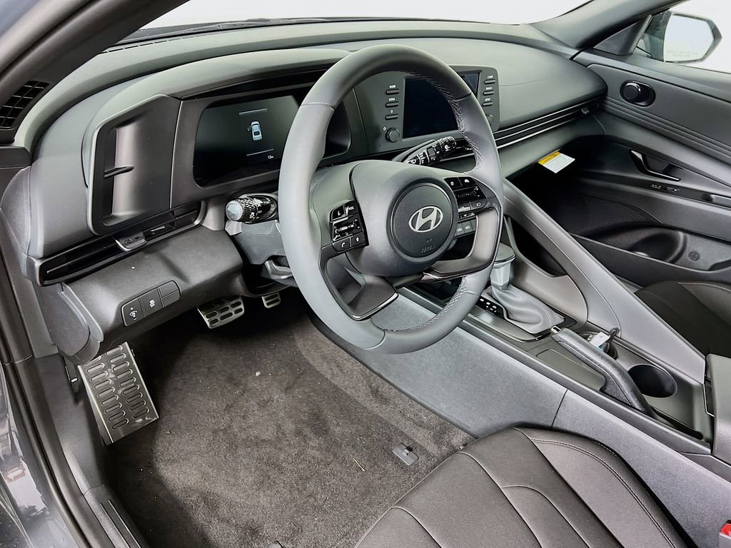 New 2026 Hyundai Elantra Sport FWD image 8