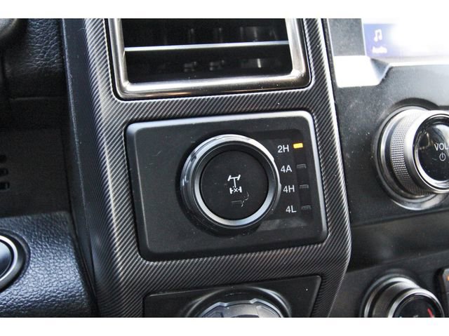 Certified 2019 Ford F150 Raptor w/ Equipment Group 802A Luxury image 26