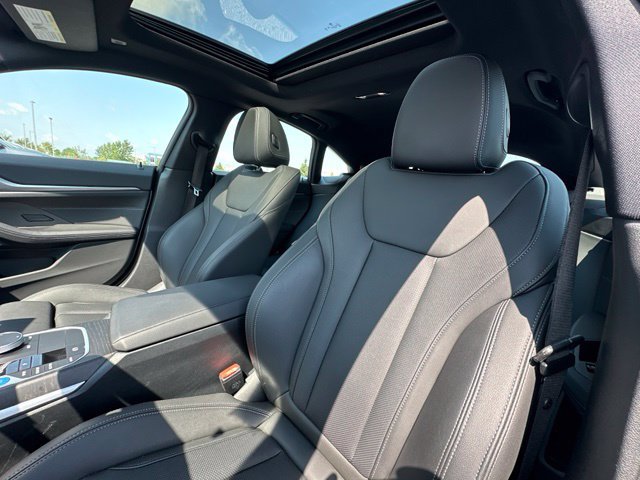 Used 2023 BMW i4 eDrive40 w/ M Sport Package RWD image 28