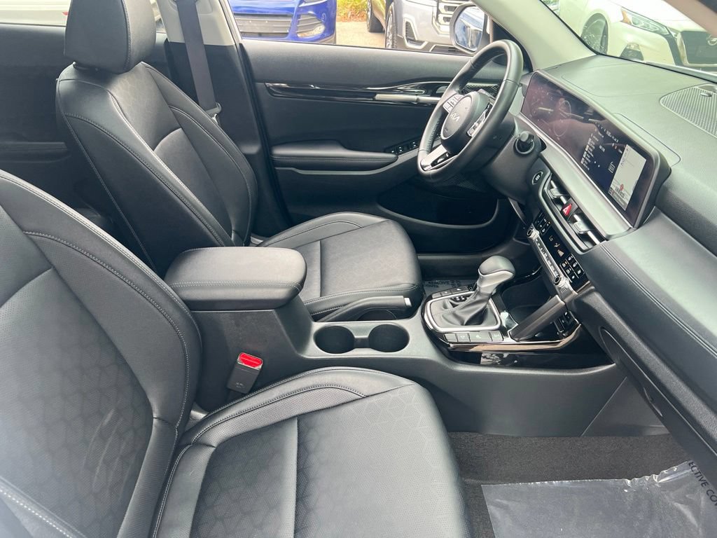 Certified 2024 Kia Seltos EX AWD/4WD image 22