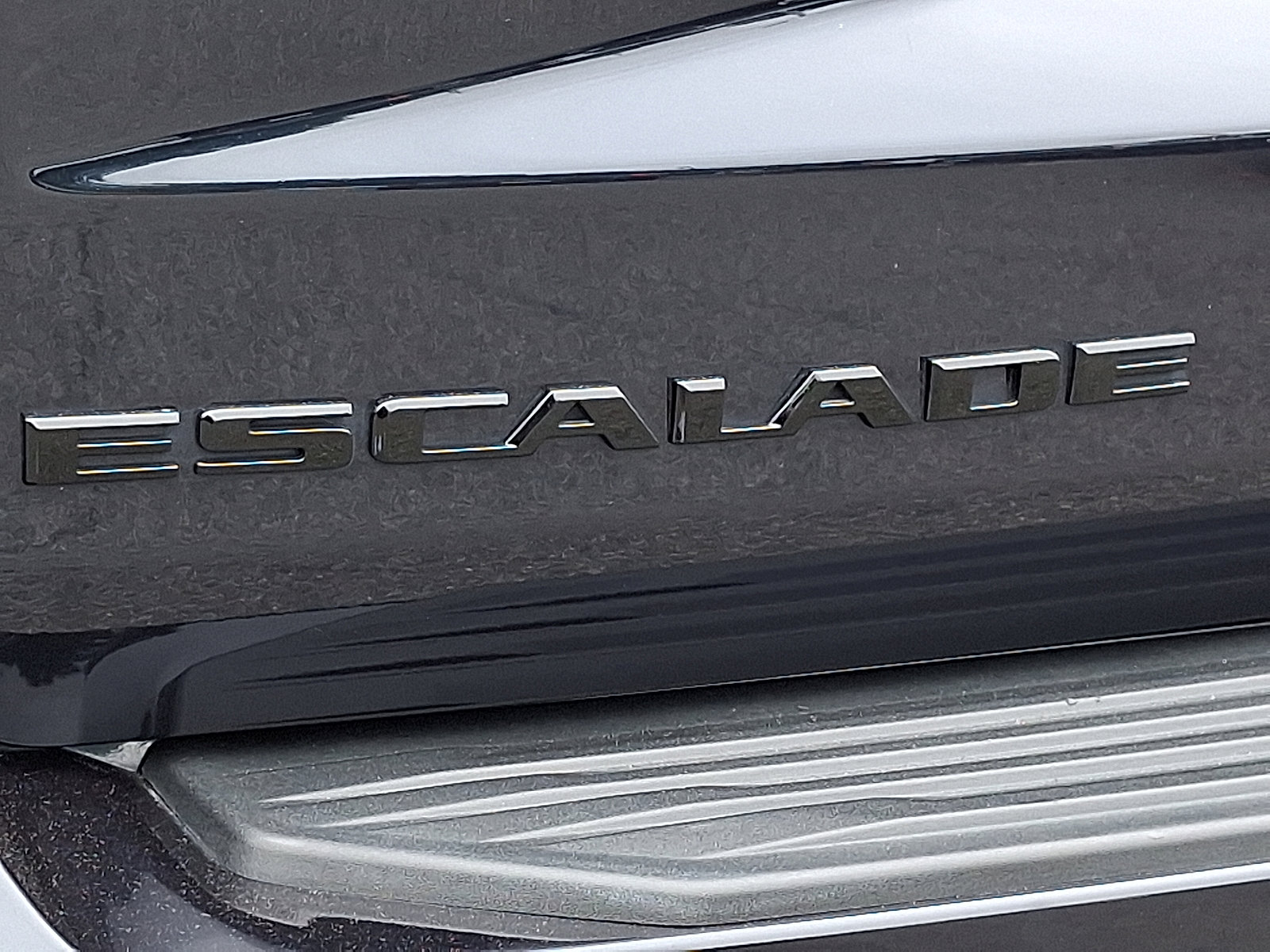 Certified 2022 Cadillac Escalade Sport Platinum w/ LPO, ONYX Package image 29