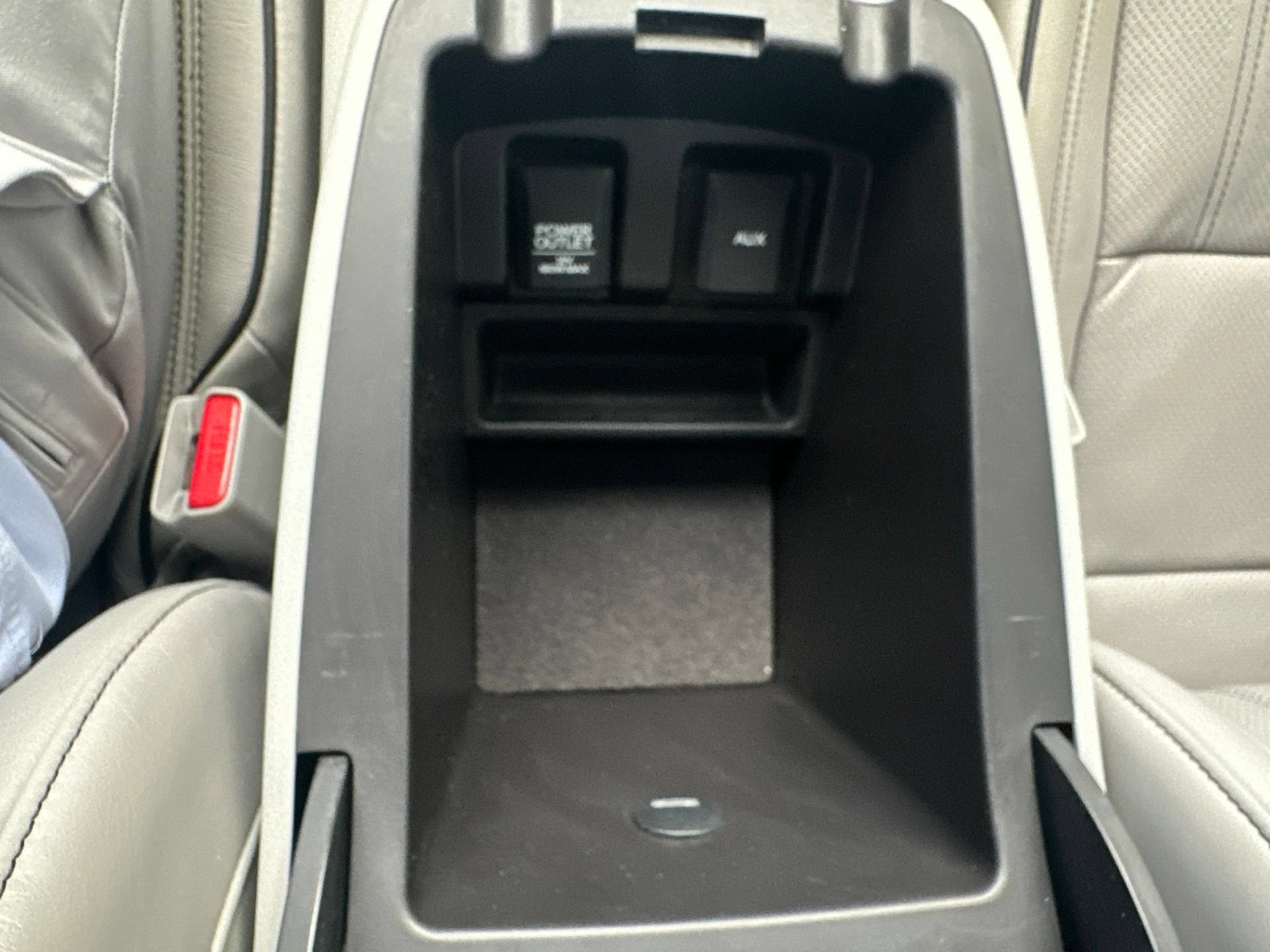 Used 2018 Acura TLX w/ Advance Package FWD image 25