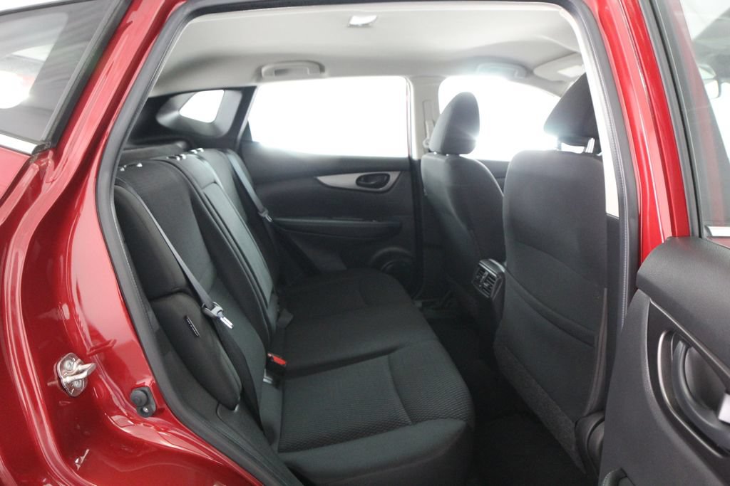 Used 2020 Nissan Rogue Sport S FWD image 36