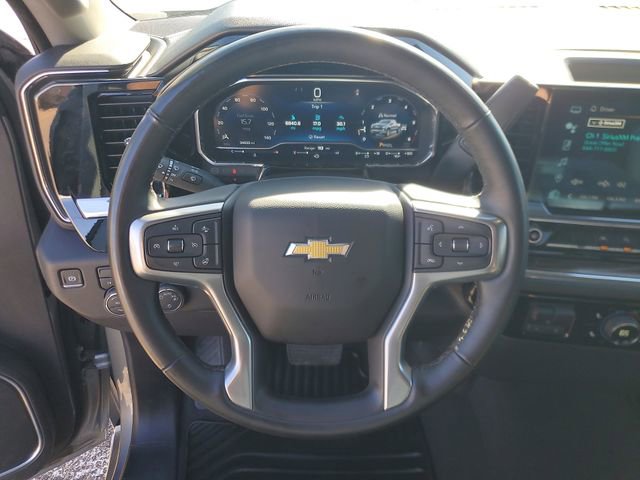Used 2025 Chevrolet Silverado 1500 LT AWD/4WD image 20