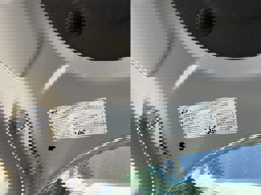 Used 2023 Hyundai Elantra SEL w/ Cargo Package image 9