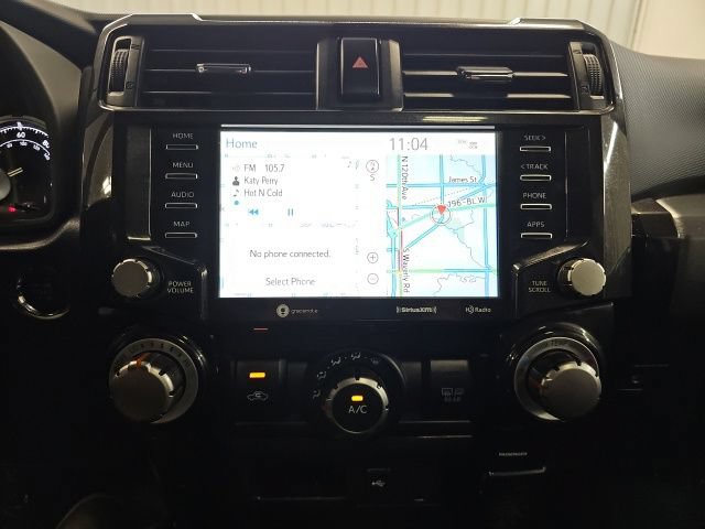 Used 2020 Toyota 4Runner TRD Off-Road Premium w/ Moonroof Package AWD/4WD image 23