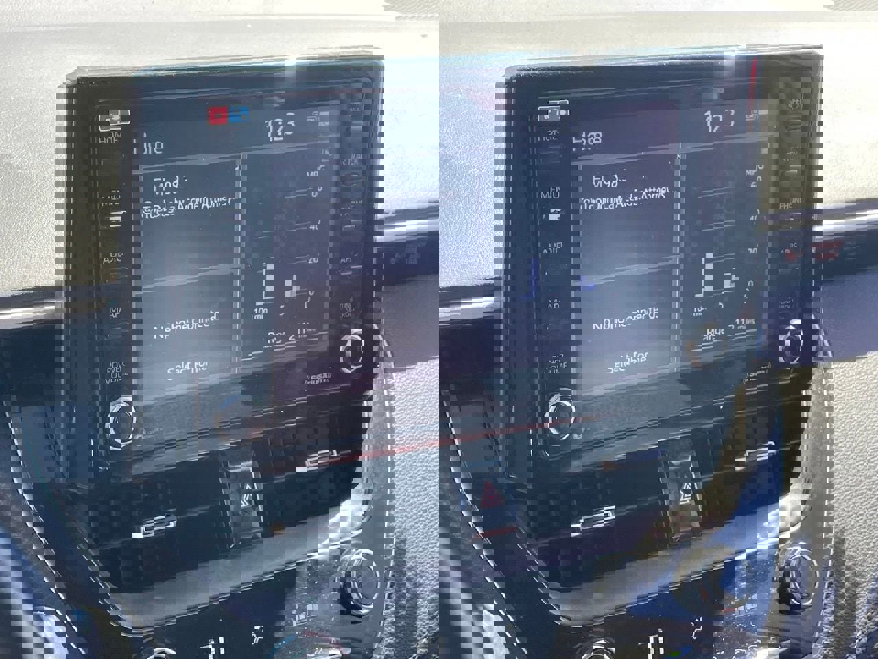 Used 2022 Toyota Corolla SE w/ Carpet Mat Package (TMS) image 7