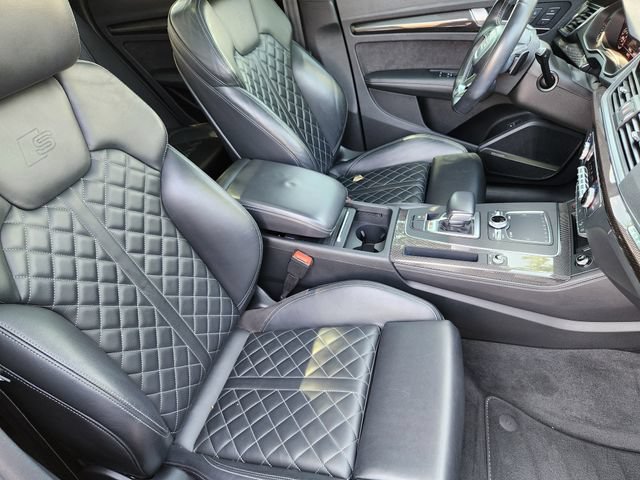 Used 2020 Audi SQ5 Premium Plus w/ Premium Plus Package AWD/4WD image 13
