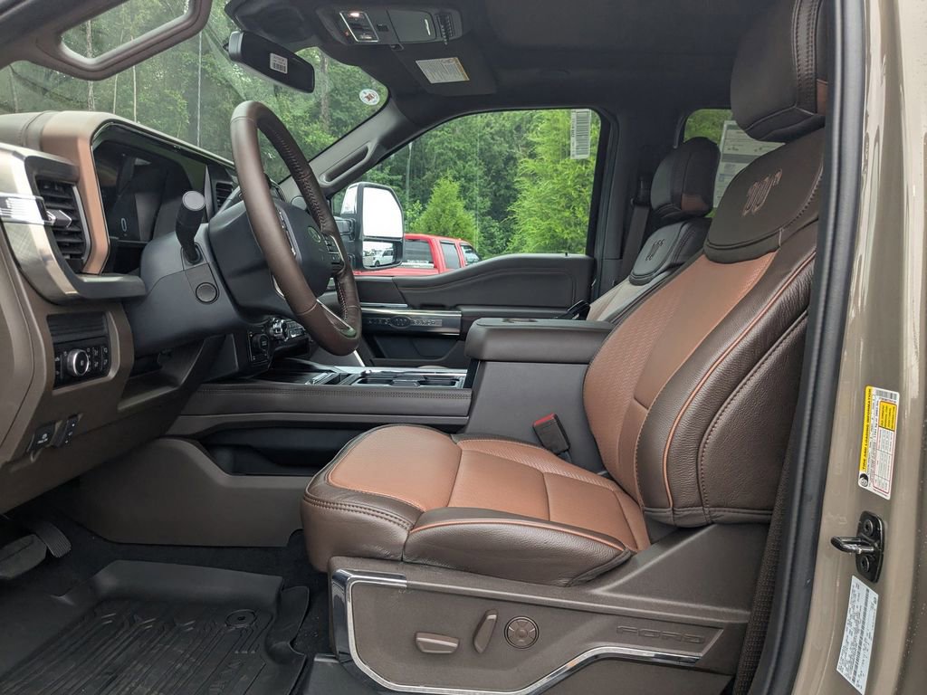 New 2026 Ford F350 King Ranch w/ Chrome Package AWD/4WD image 19
