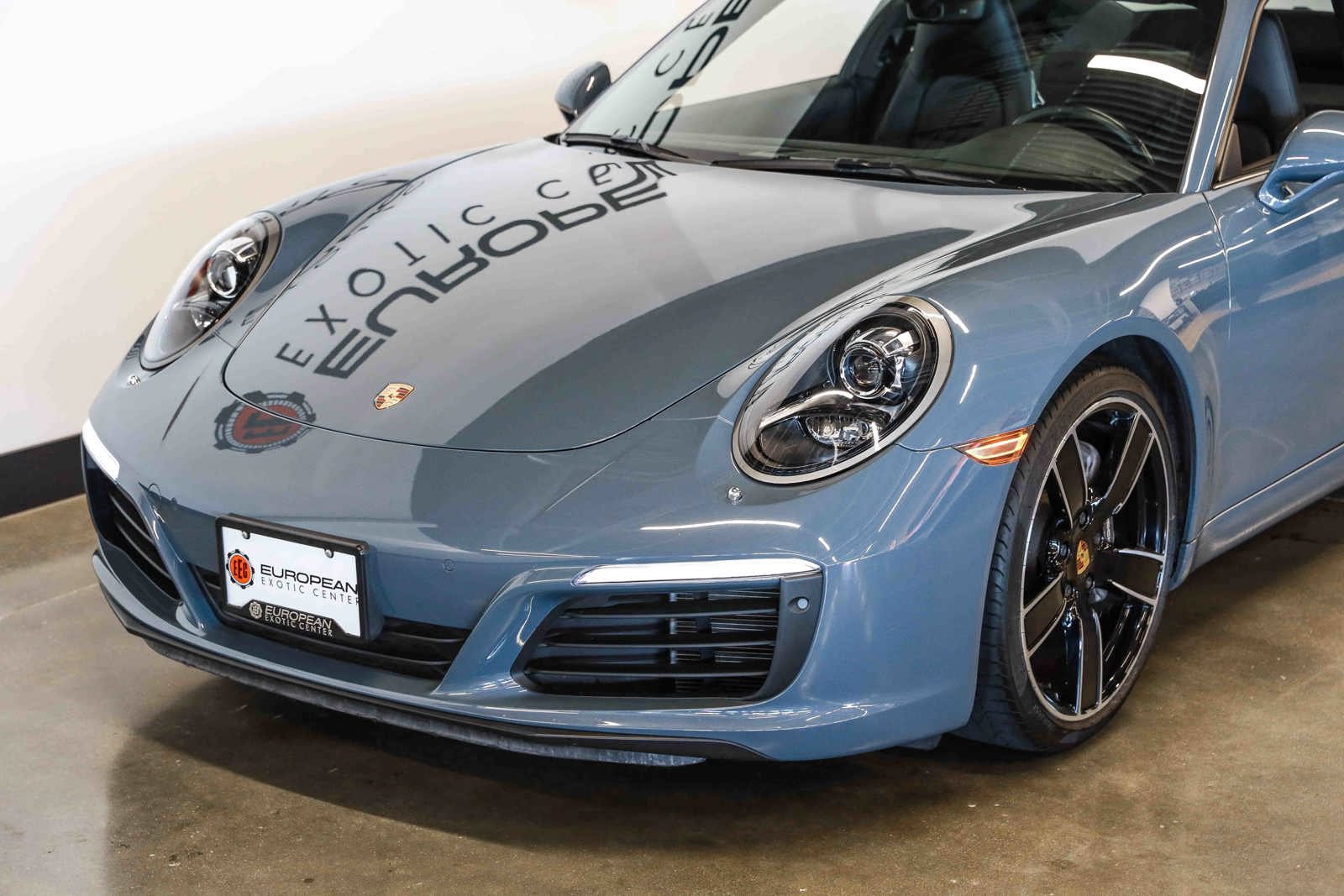 Used 2017 Porsche 911 Carrera image 27