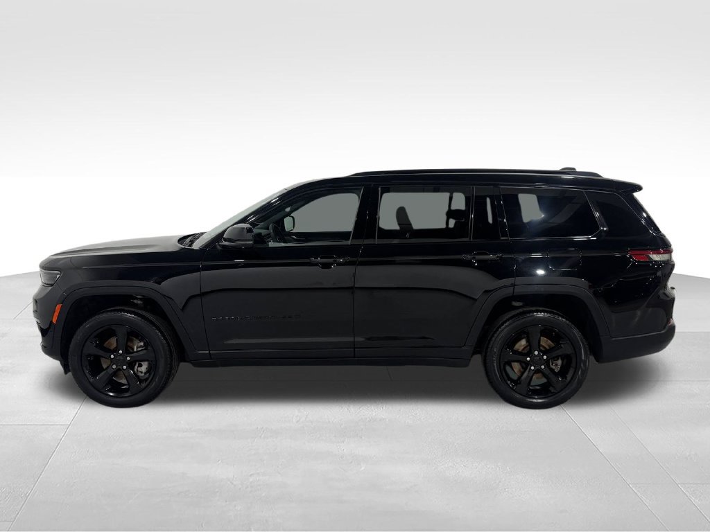 Used 2025 Jeep Grand Cherokee L Limited AWD/4WD image 14