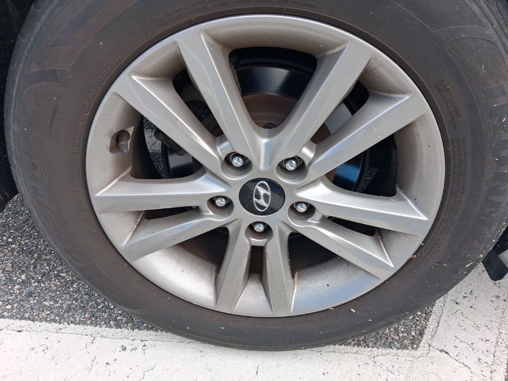 Used 2015 Hyundai Sonata SE w/ Option Group 09 image 11