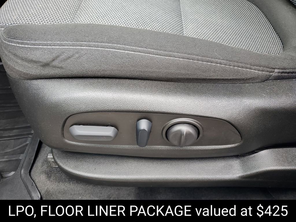 Certified 2023 Chevrolet Traverse LT image 7