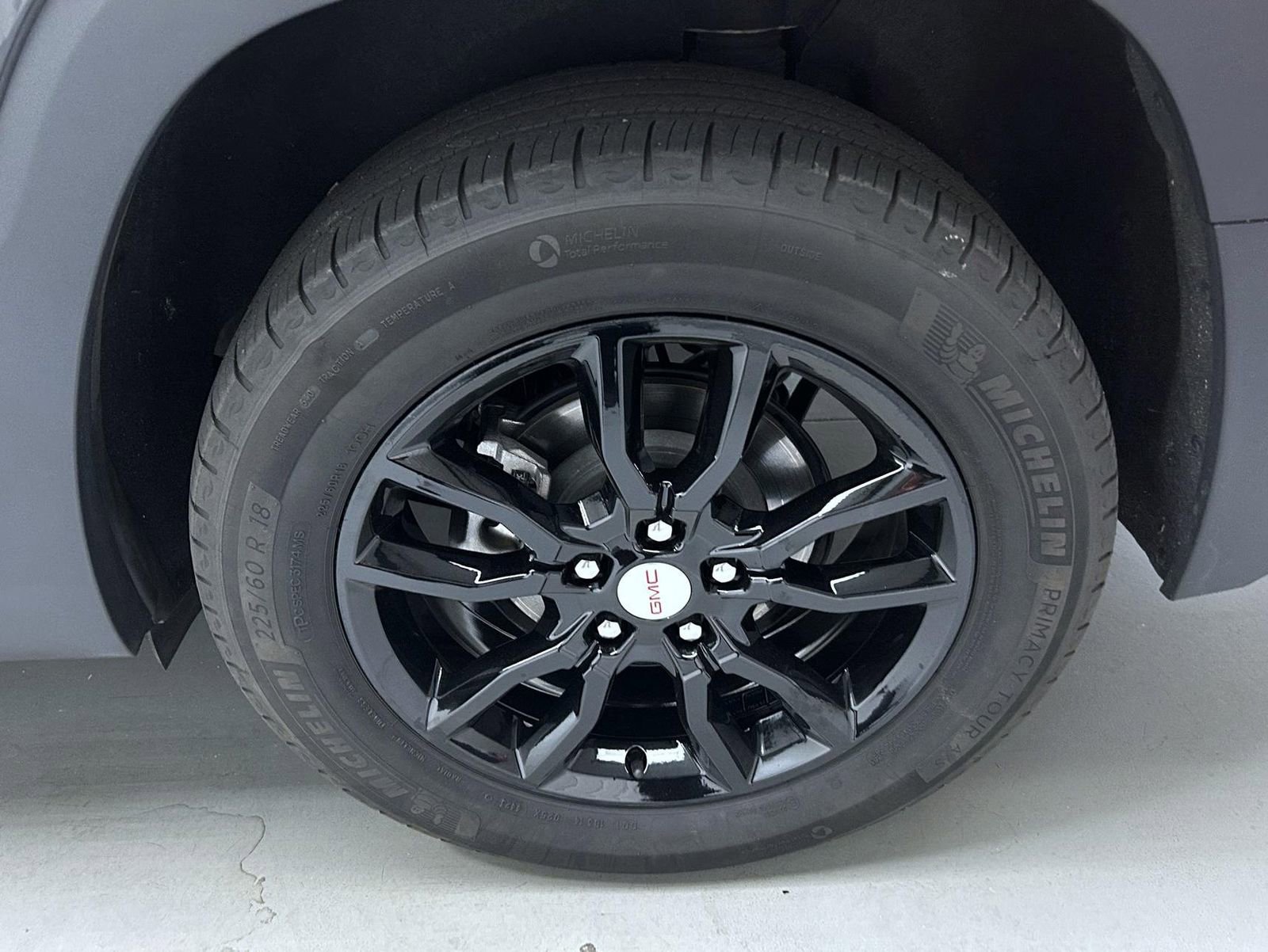 Used 2024 GMC Terrain SLT image 22