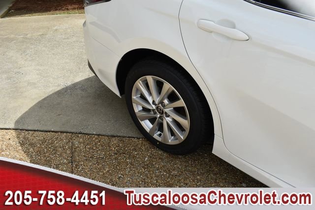 Used 2023 Toyota Camry LE FWD image 13