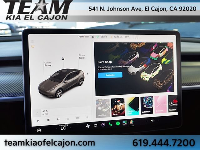 Used 2022 Tesla Model Y Long Range AWD/4WD image 32