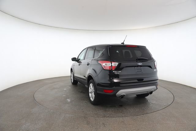 Used 2017 Ford Escape SE image 13