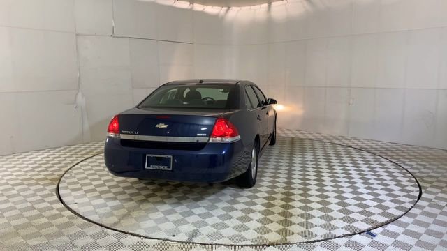 Used 2009 Chevrolet Impala LT FWD image 2