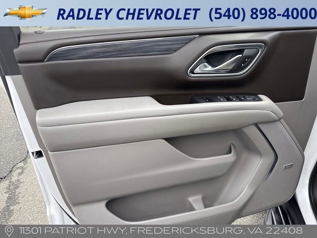 Certified 2023 GMC Yukon XL SLT image 5