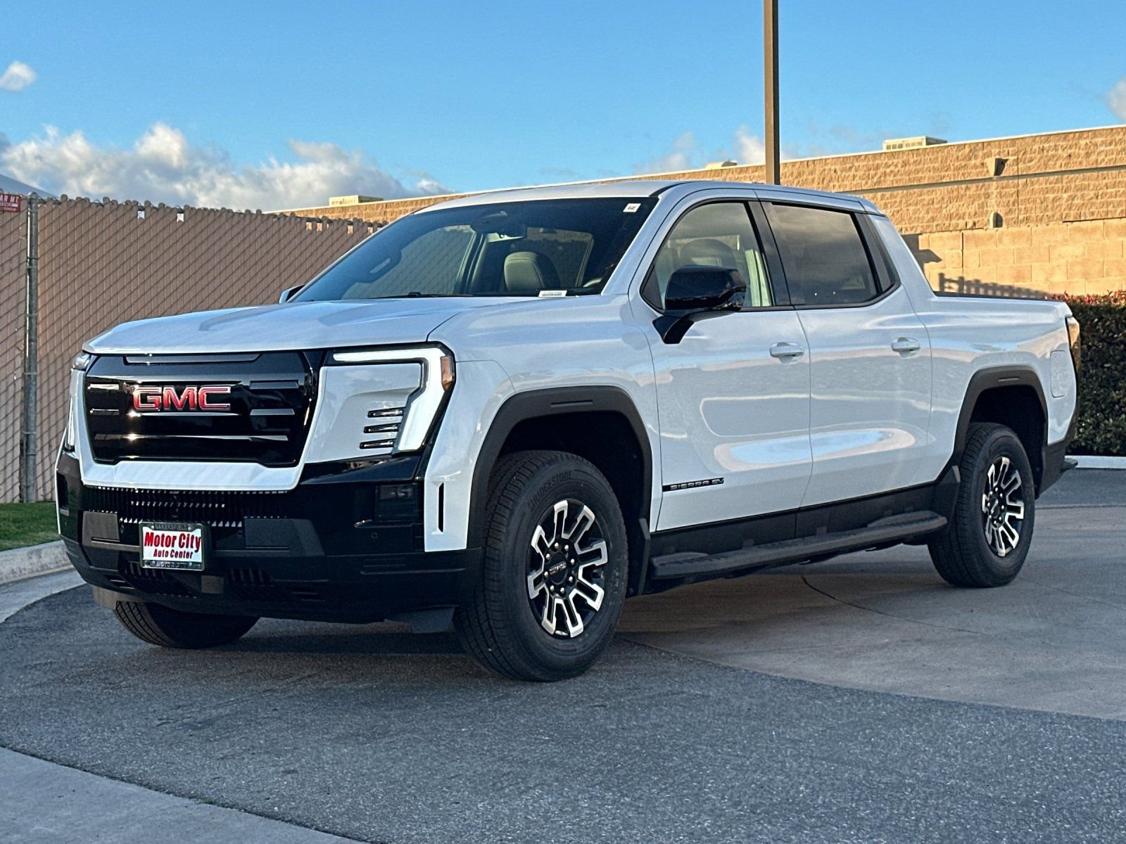 New 2026 GMC Sierra EV Elevation image 8
