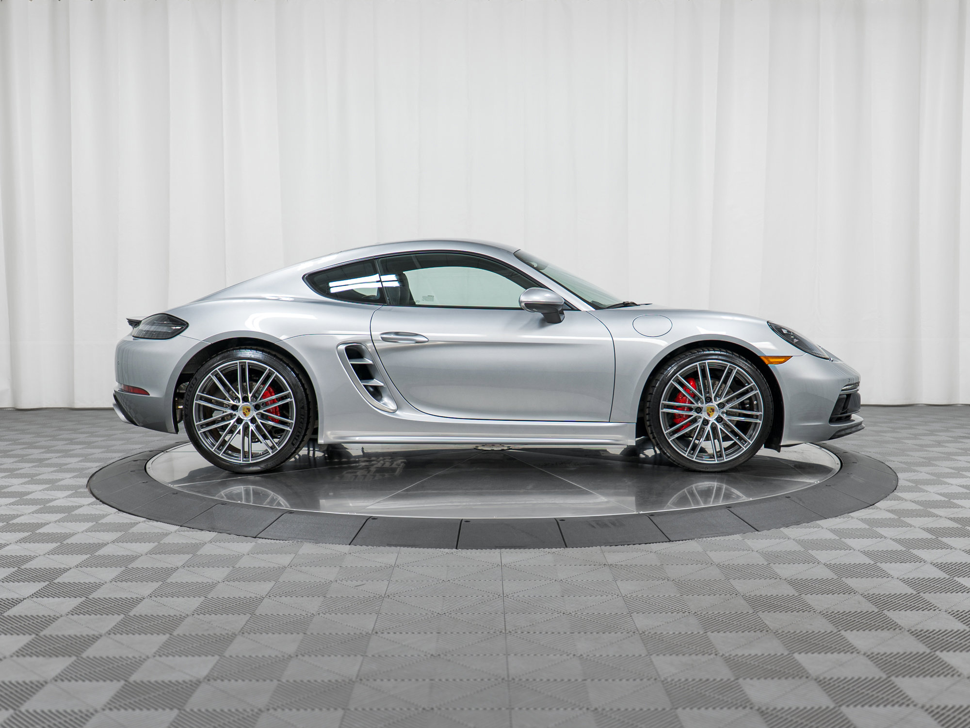 Certified 2024 Porsche 718 Cayman S image 8