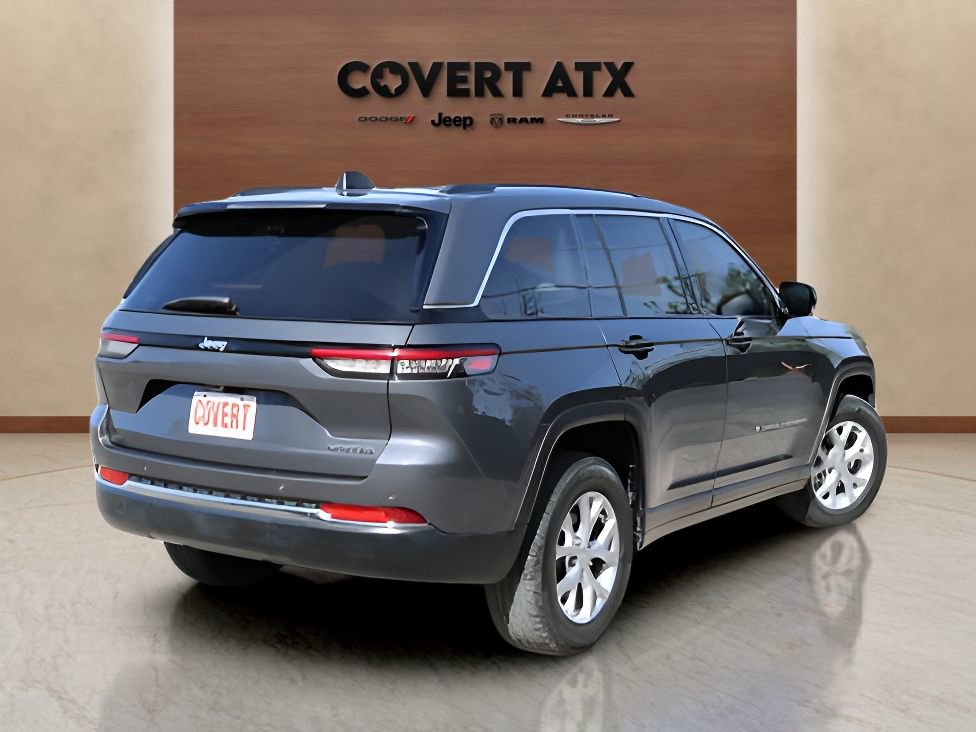 Used 2023 Jeep Grand Cherokee Limited RWD image 5
