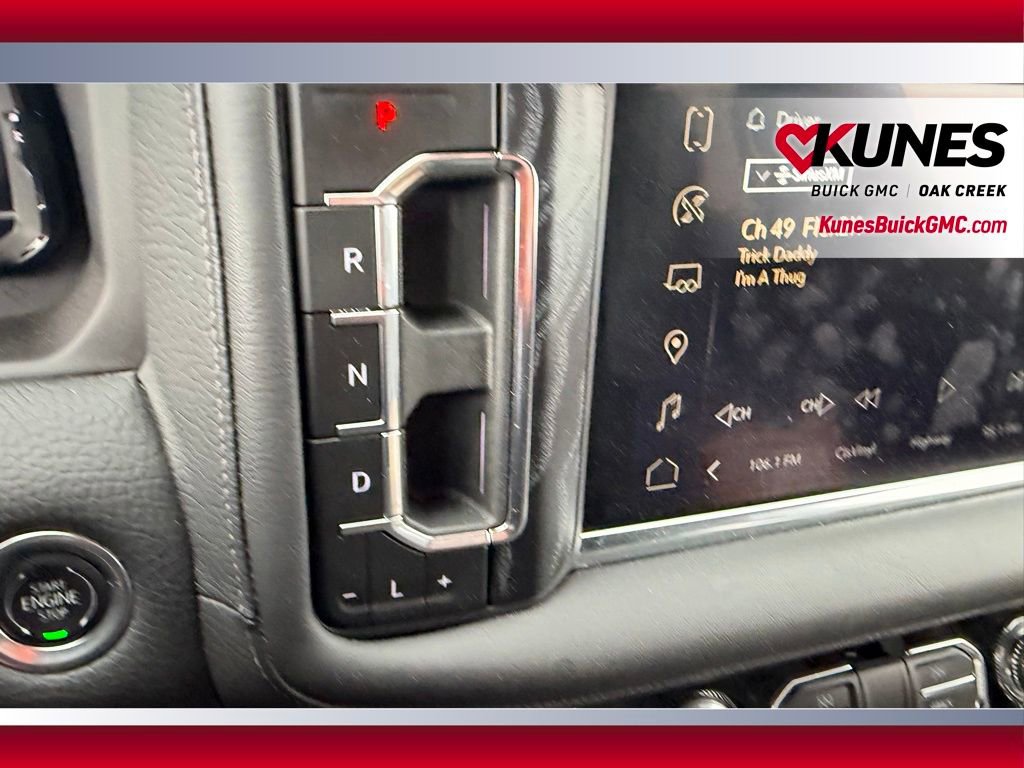 Used 2024 GMC Yukon Denali w/ Advanced Technology Package AWD/4WD image 16