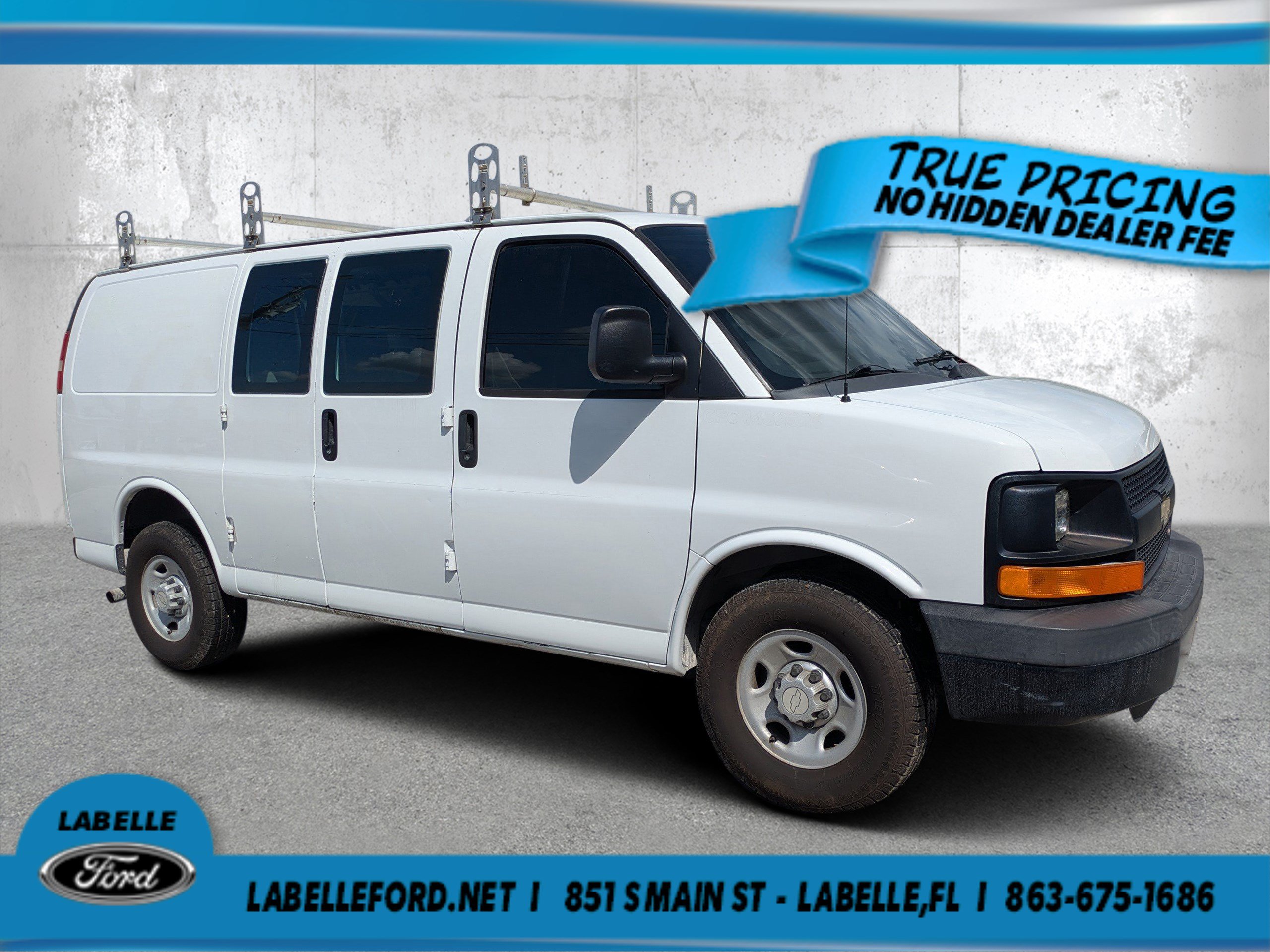 Used 2016 Chevrolet Express 2500 RWD image 1