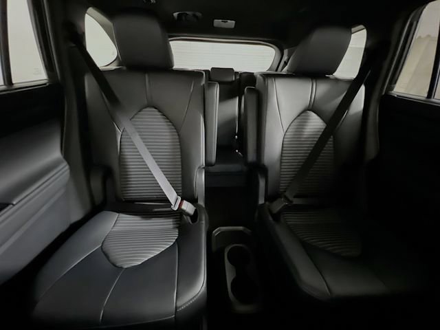 New 2026 Toyota Highlander XSE AWD/4WD image 30