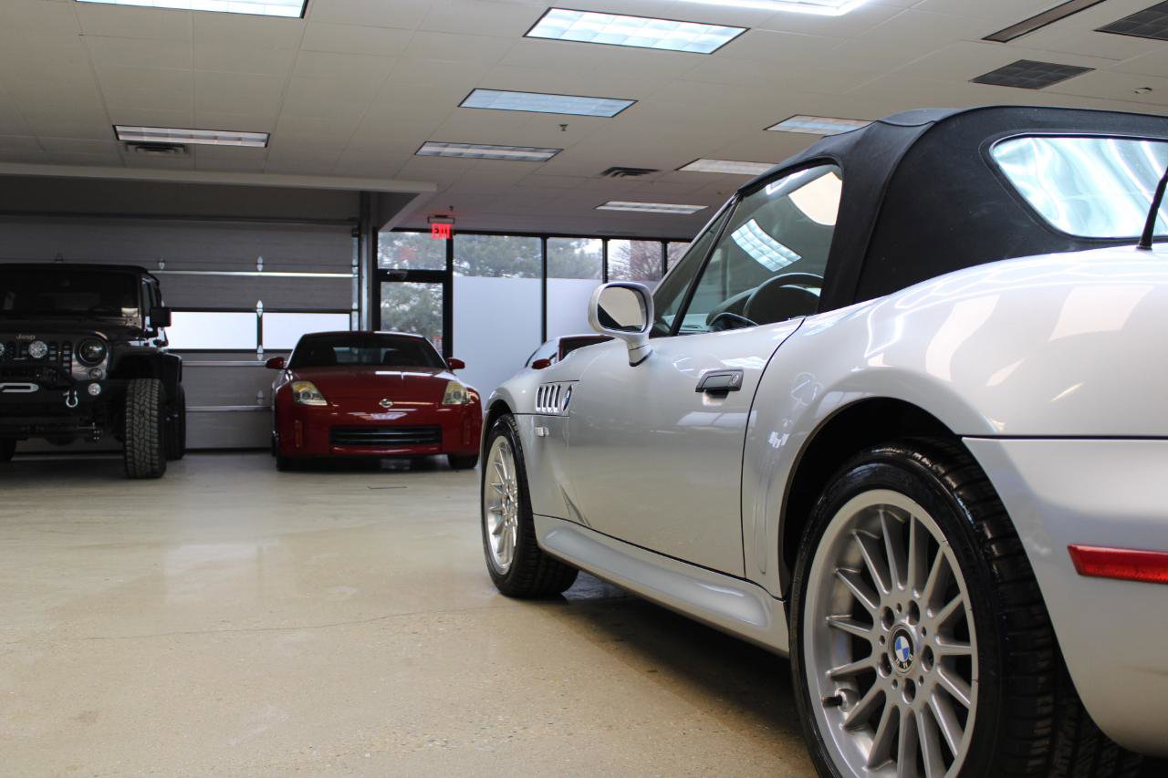 Used 2002 BMW Z3 3.0i image 11