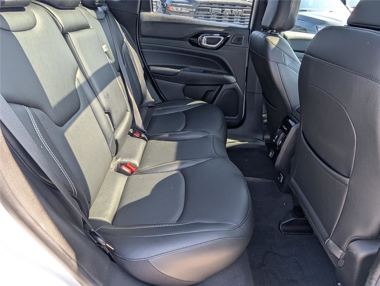 Used 2022 Jeep Compass High Altitude image 11