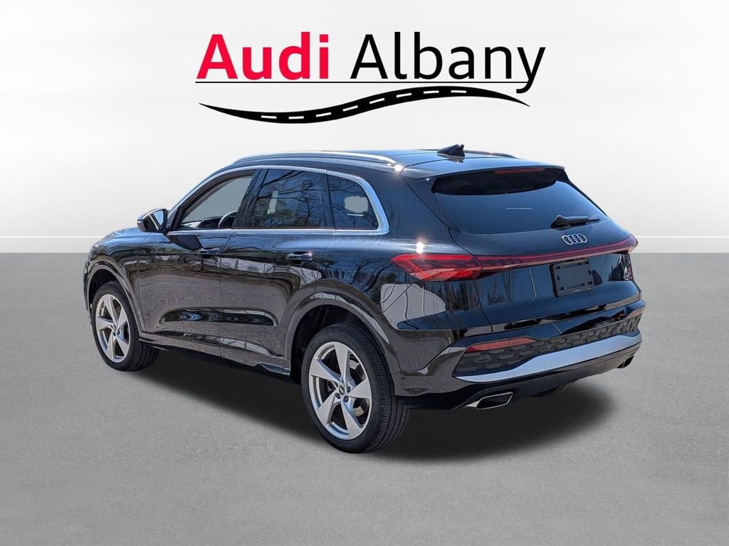 Used 2025 Audi Q5 Premium w/ Premium Plus AWD/4WD image 6