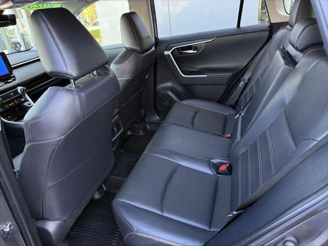 Certified 2025 Toyota RAV4 Limited w/ Advanced Technology Package AWD/4WD image 18