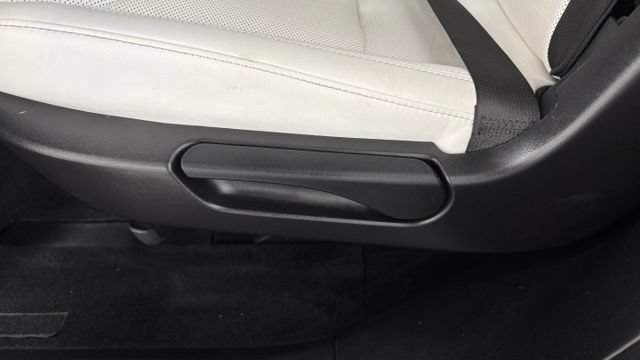 Used 2023 Tesla Model X AWD/4WD image 20
