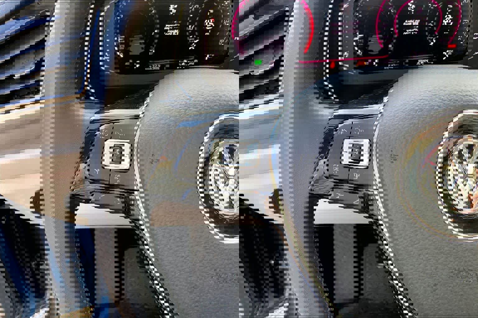 Used 2020 Volkswagen Jetta SEL image 22