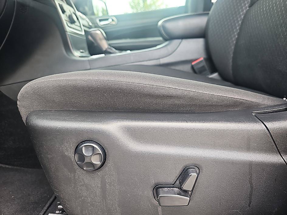 Used 2021 Jeep Grand Cherokee Freedom Edition RWD image 12
