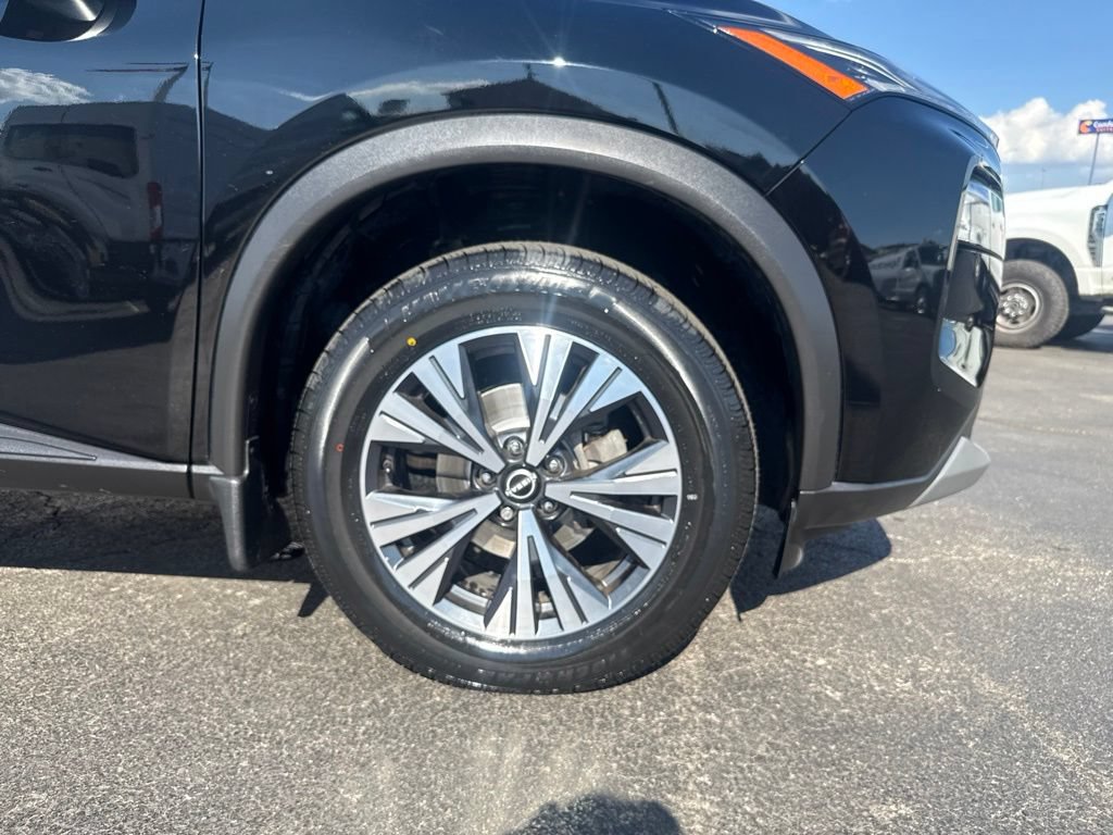 Used 2023 Nissan Rogue SV AWD/4WD image 43