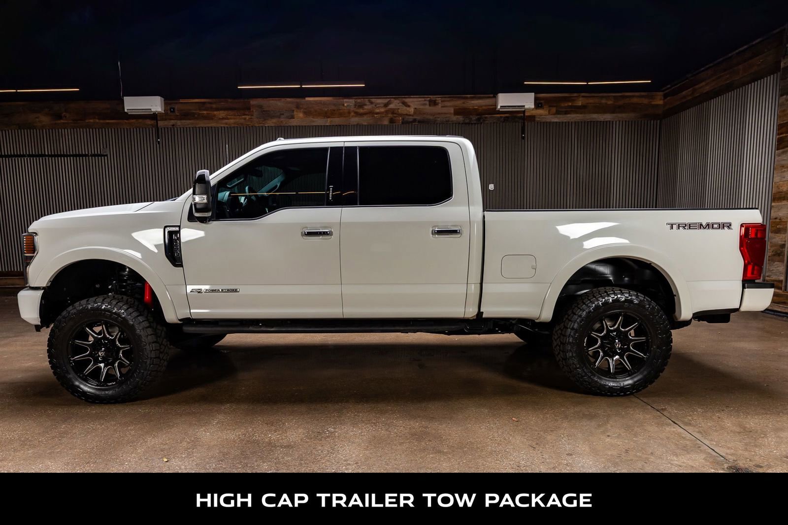 Used 2022 Ford F250 Platinum w/ Tremor Off-Road Package AWD/4WD image 6
