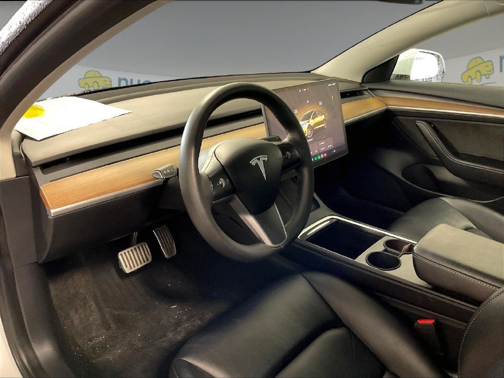 Used 2022 Tesla Model 3 Long Range AWD/4WD image 8